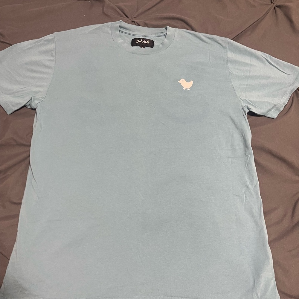 Bad birdie Men's Blue T-Shirt medium EUC - Picture 3 of 7